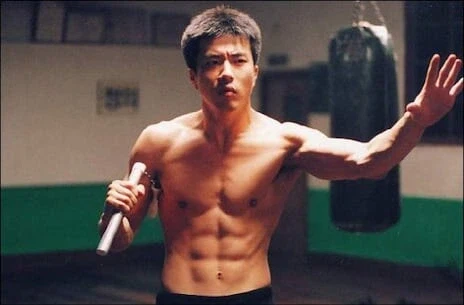 말죽거리 잔혹사 권상우는 옥상 싸움으로 얻은게 뭐냐?.jpg